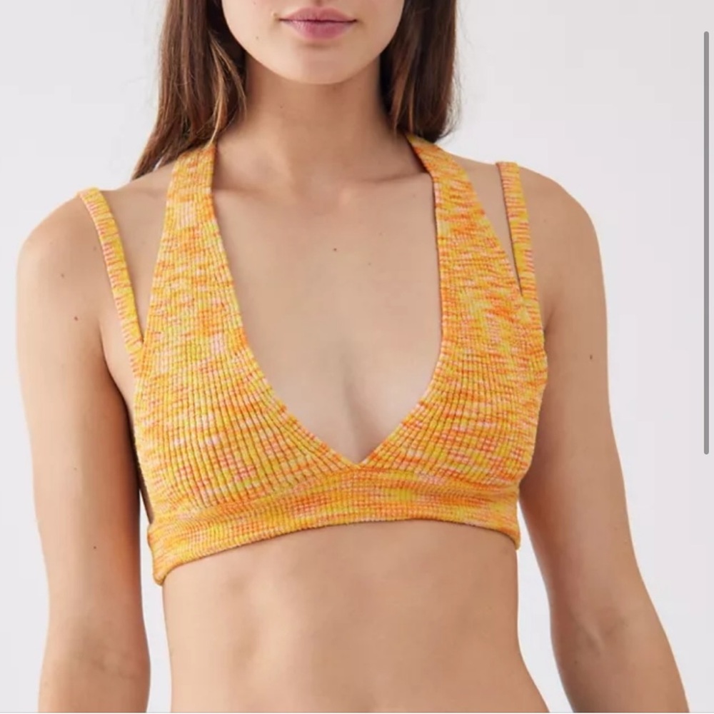 NWT UO Carina Strappy Sweater Cropped Halter Top Sz M